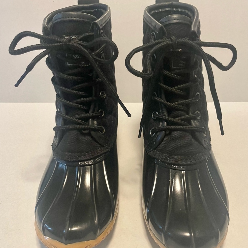 G. H. Bass & Co Women’s Harlequin Waterproof Duck Boots Black Size 7